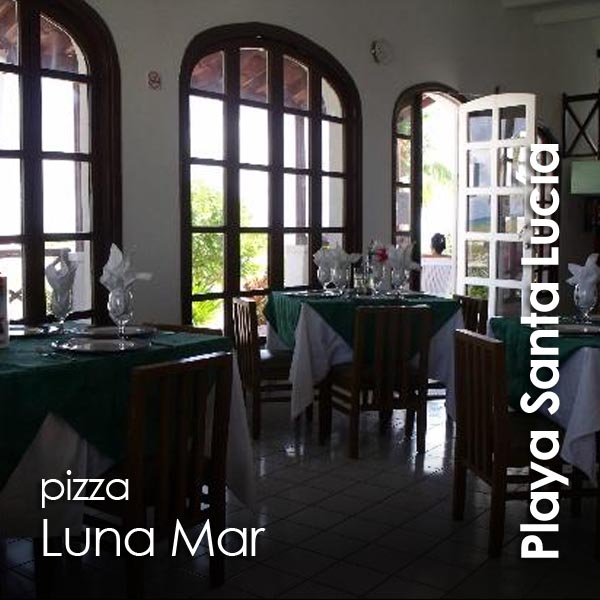 Playa Santa Lucia - restaurante Luna Mar